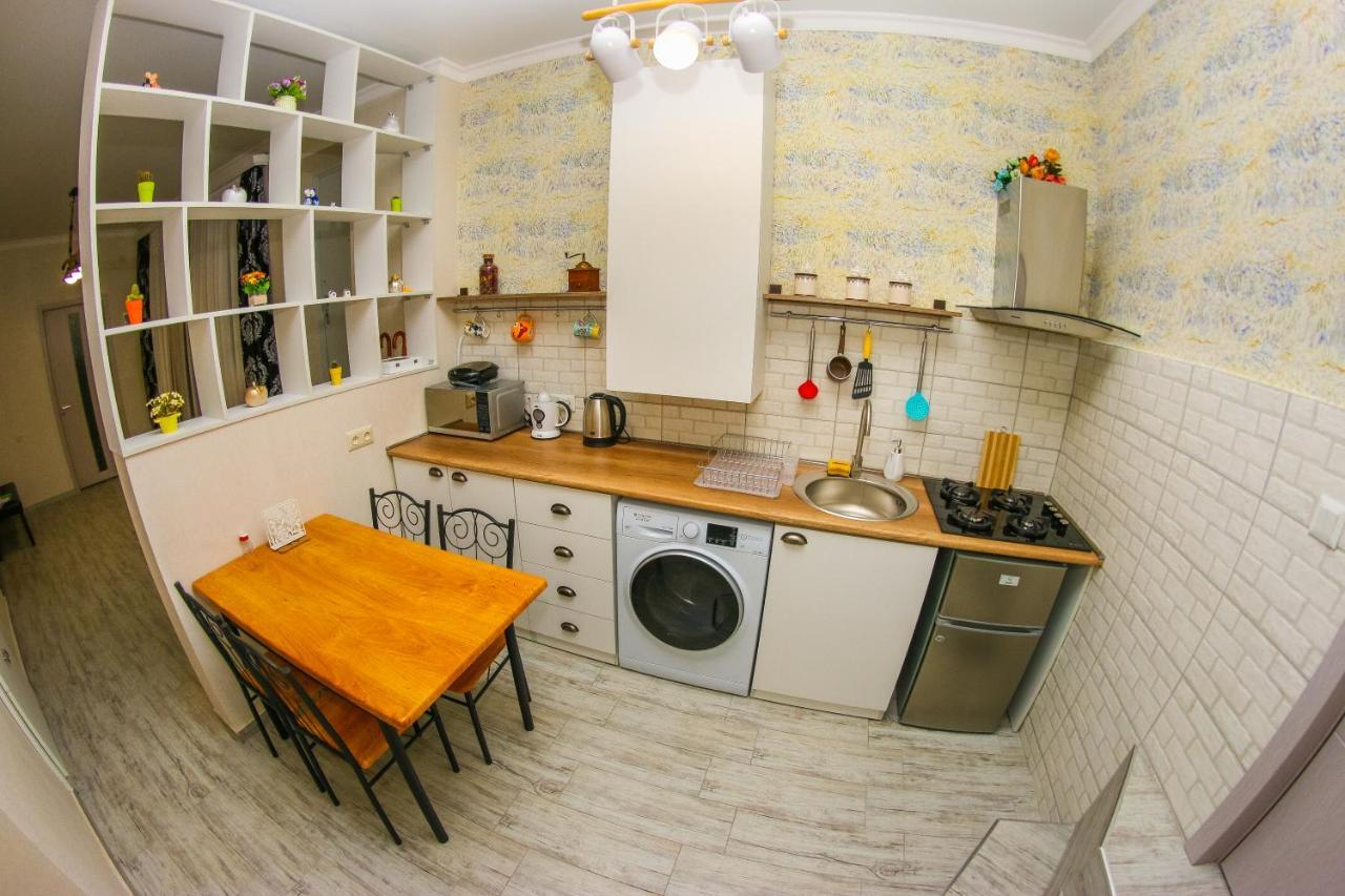 Historical Apartment In Old Tbilisi ภายนอก รูปภาพ